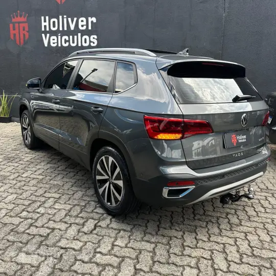 TAOS 1.4 250 TSI Highline