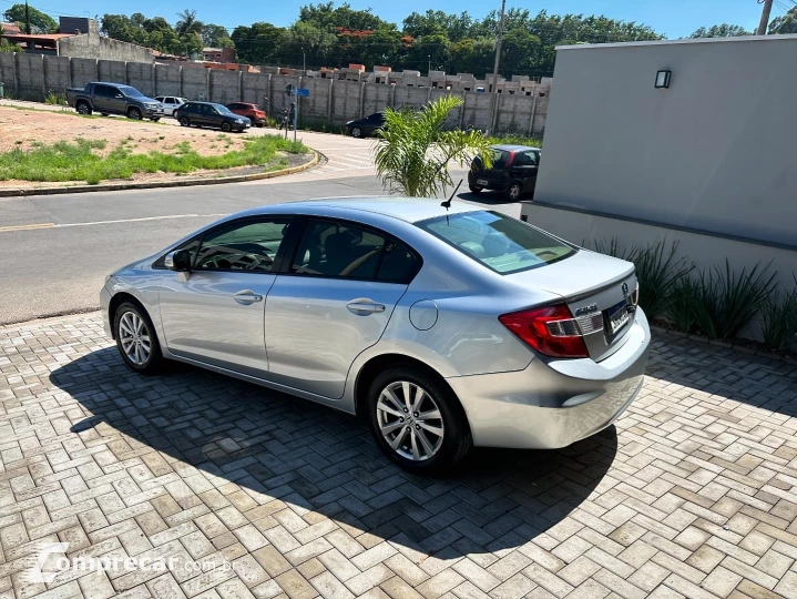 CIVIC 1.8 LXL 16V