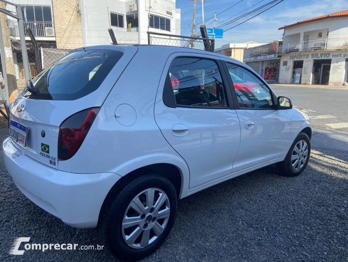 CELTA 1.0 MPFI LT 8V