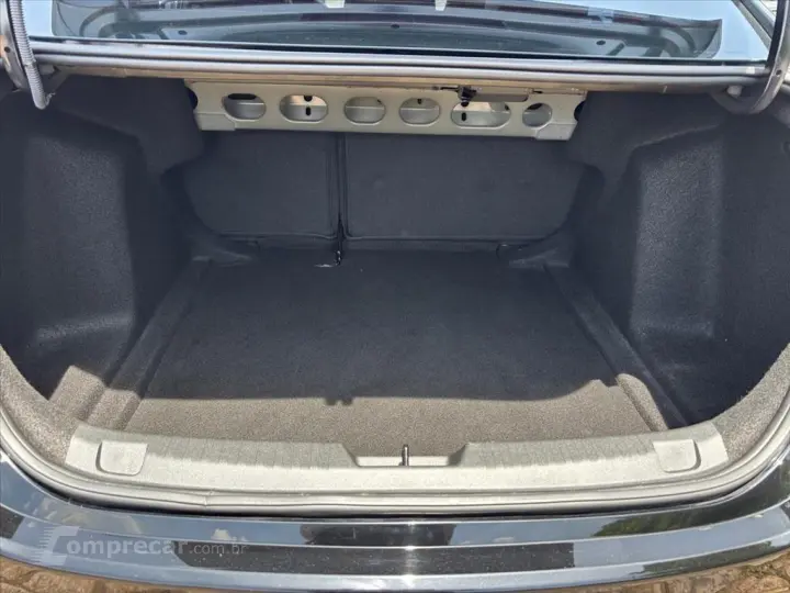 ONIX 1.0 TURBO FLEX PLUS PREMIER AUTOMÁTICO