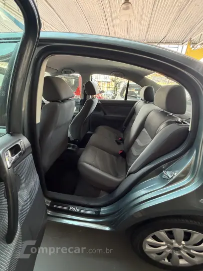 POLO 1.6 MI 8V