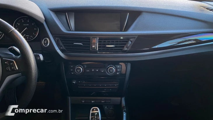 BMW X1 2.0 16V TURBO ACTIVE SDRIVE20I 4P