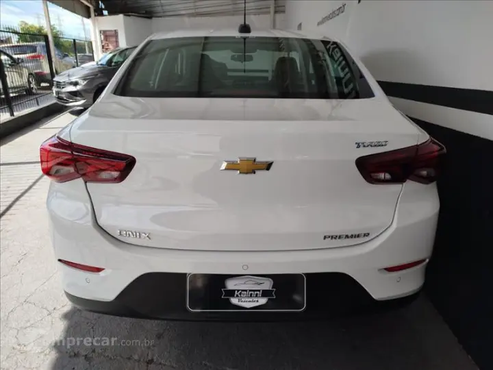 ONIX 1.0 Turbo Plus Premier