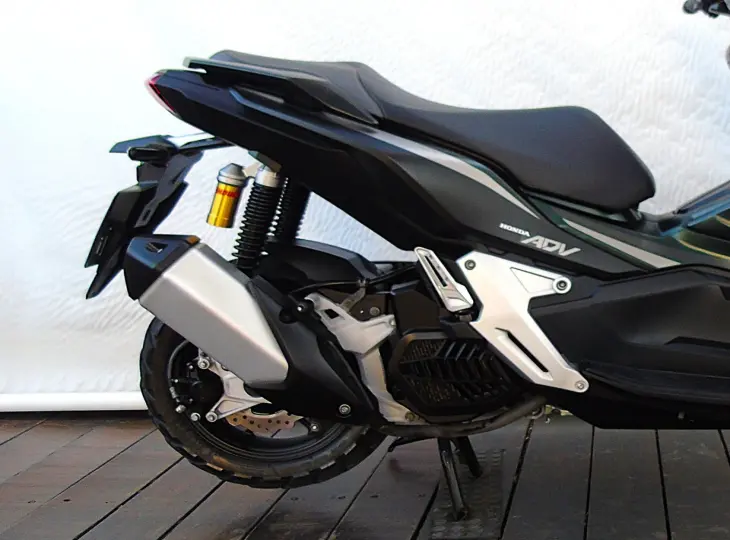 HONDA ADV 150