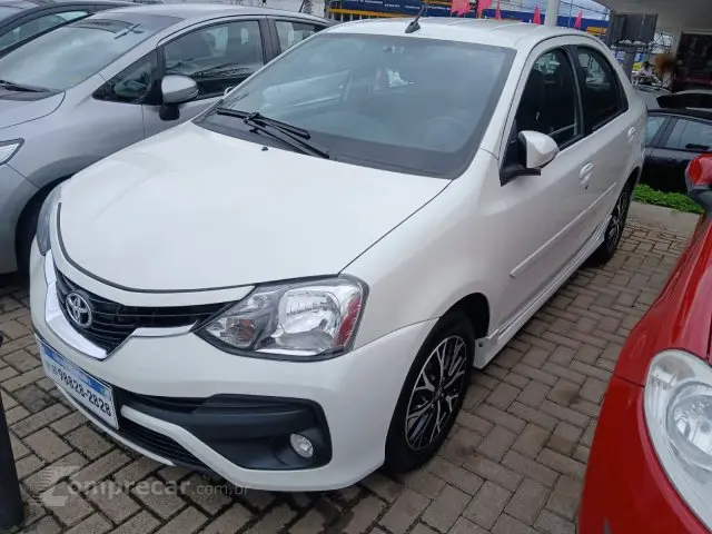 ETIOS SEDAN - 1.5 PLATINUM SEDAN 16V 4P AUTOMÁTICO