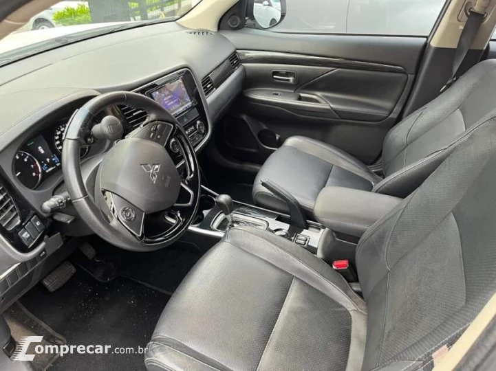 OUTLANDER 2.0 Comfort 16V