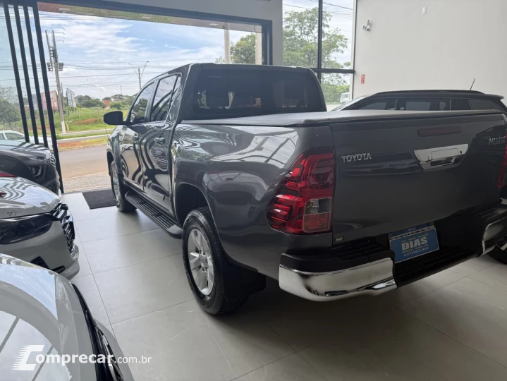 Hilux Caminhonete 2.7 16V 4P SR CABINE DUPLA AUTOMÁTICO