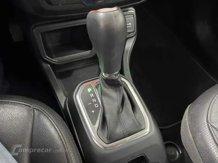 RENEGADE 1.8 16V FLEX LONGITUDE 4P AUTOMÁTICO