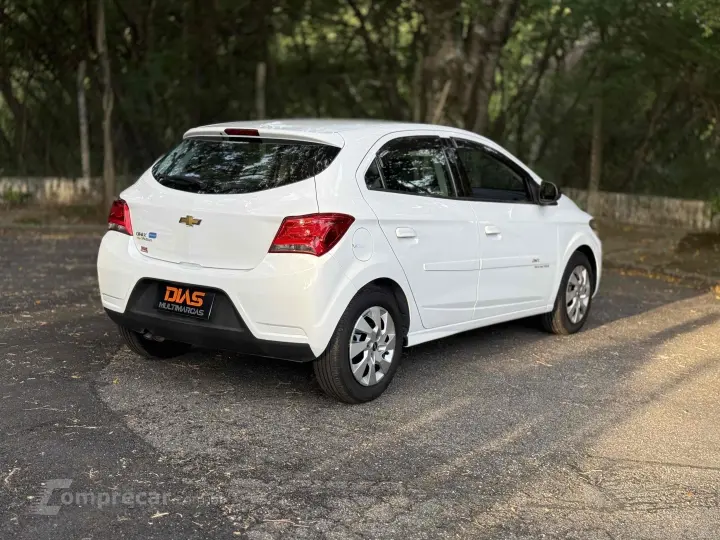 ONIX 1.4 MPFI ADVANTAGE 8V FLEX 4P AUTOMÁTICO