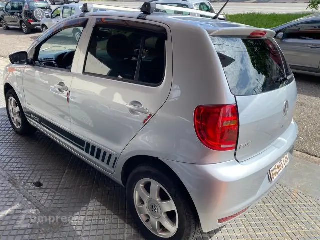 FOX - 1.0 MI 8V 4P MANUAL