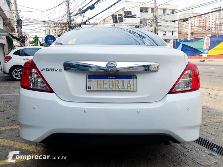 NISSAN VERSA 1.6 16V FLEXSTART V-DRIVE PLUS 2021