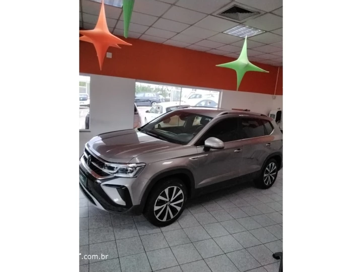 TAOS 1.4 250 TSI TOTAL FLEX HIGHLINE AUTOMÁTICO