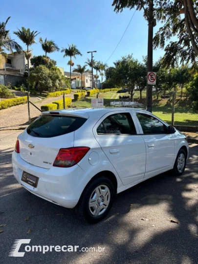 CHEVROLET ONIX 1.0 MPFI LT 8V