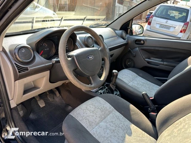 FIESTA SEDAN - 1.0 MPI SEDAN 8V 4P MANUAL