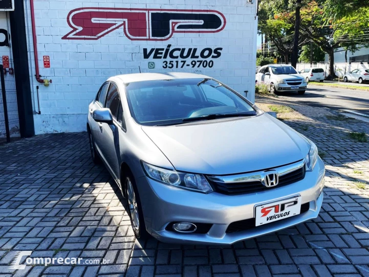 Civic Sedan LXR 2.0 Flexone 16V Aut. 4p