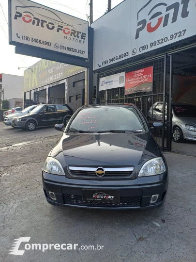 Corsa Sedan Premium 1.4