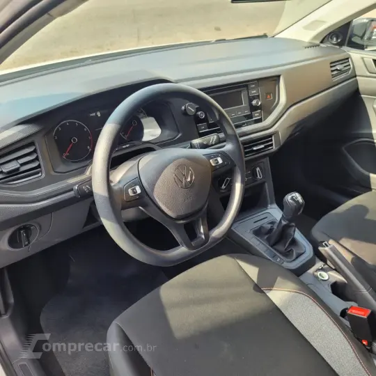 Polo Track 1.0 Flex 12V 5p