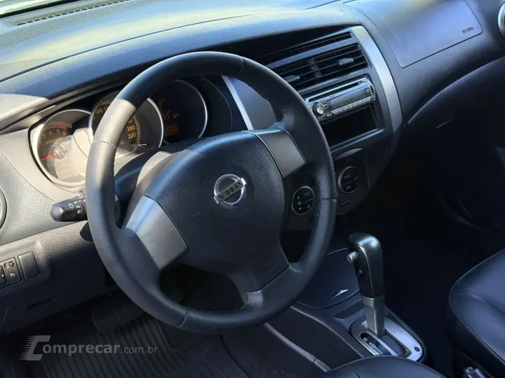 GRAND LIVINA 1.8 SL 16V