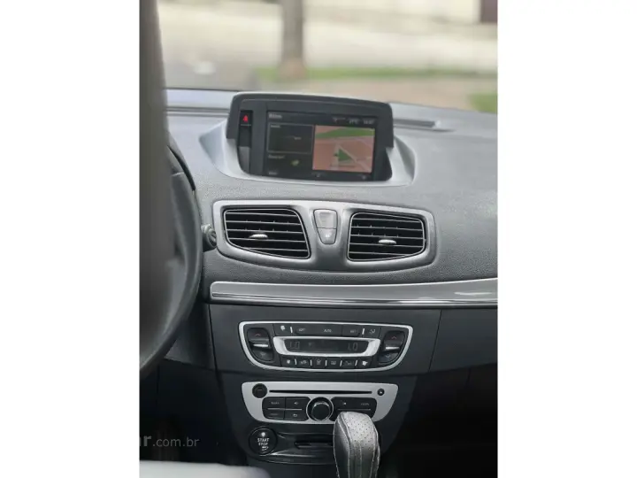 FLUENCE 2.0 DYNAMIQUE PLUS 16V FLEX 4P AUTOMÁTICO