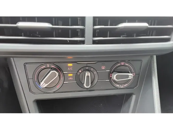 NIVUS 1.0 200 TSI TOTAL FLEX COMFORTLINE AUTOMÁTICO