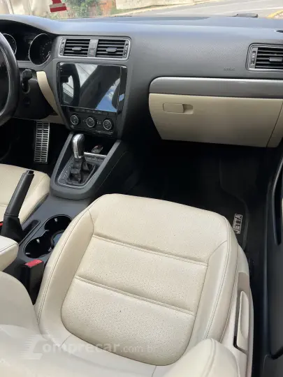 JETTA 1.4 16V TSI Comfortline