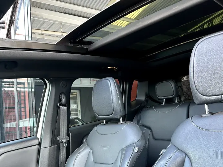 RENEGADE 1.3 T270 TURBO FLEX S 4X4 AT9