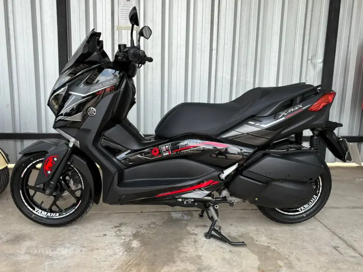 XMAX 250 ABS DARTH VADER