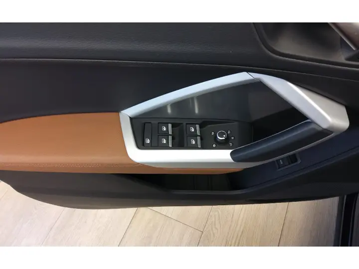 Q3 2.0 40 TFSI GASOLINA SPORTBACK PERFORMANCE QUATTRO TIPTRO