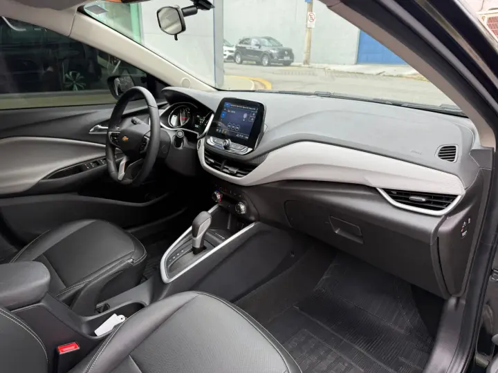 ONIX 1.0 Turbo Premier