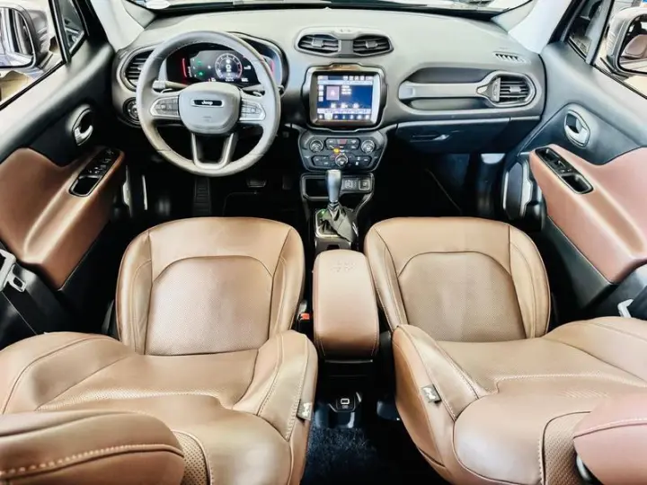 RENEGADE LONGITUDE T270 1.3 TB 4X2 FLEX AUT