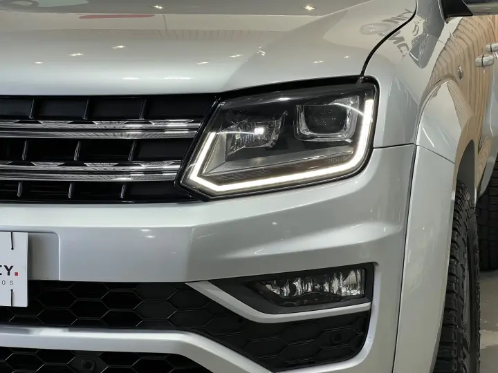 AMAROK 3.0 V6 TDI DIESEL HIGHLINE EXTREME CD 4MOTION AUTOMÁT