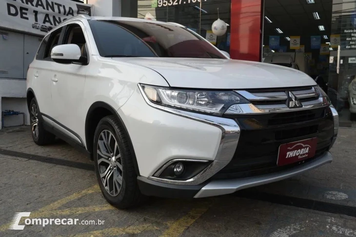 OUTLANDER 2.2 Mivec Di-d Hpe-s AWD