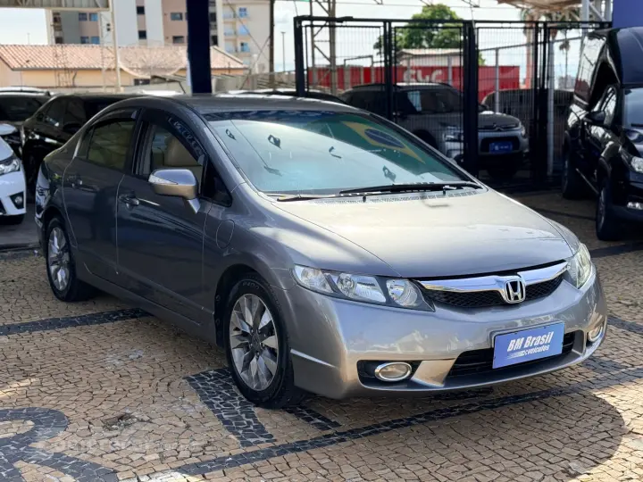 CIVIC 1.8 LXL 16V