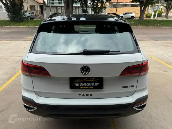 Taos 1.4 250 Tsi Total Flex Highline Automático