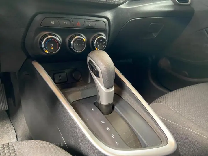 ONIX SEDAN PLUS LTZ 1.0 12V TB FLEX AUT.