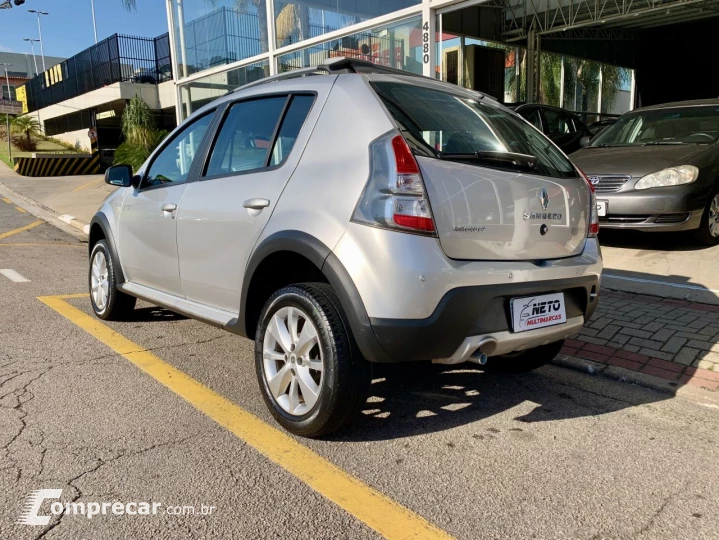 SANDERO STEPWAY Hi-Flex 1.6 16V 5p