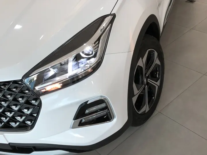 TIGGO 5X PRO 1.5 TCI FLEX HYBRID MAX DRIVE CVT