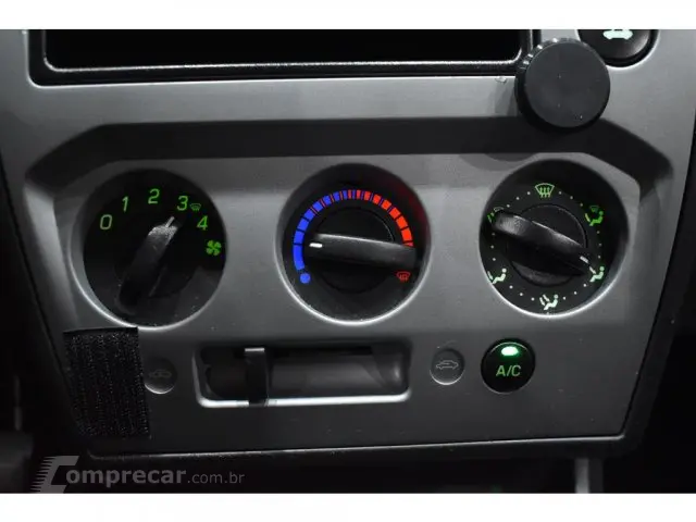 FIESTA HATCH - 1.6 ROCAM HATCH 8V 4P MANUAL