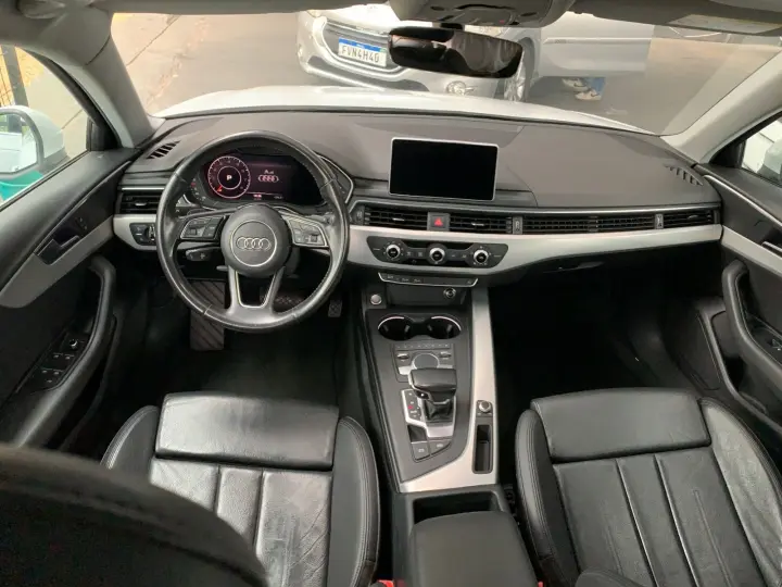 A4 2.0 TFSI AMBIENTE AVANT GASOLINA 4P S TRONIC