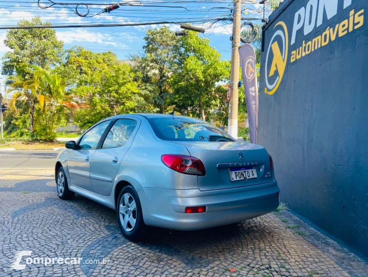 207 Sedan Passion XR 1.4 Flex 8V 4p