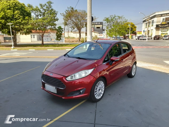 FIESTA 1.6 Titanium Hatch 16V