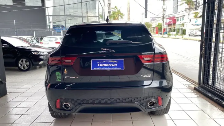 JAGUAR E-PACE 2.0 16V P300 R-DYNAMIC SE AWD