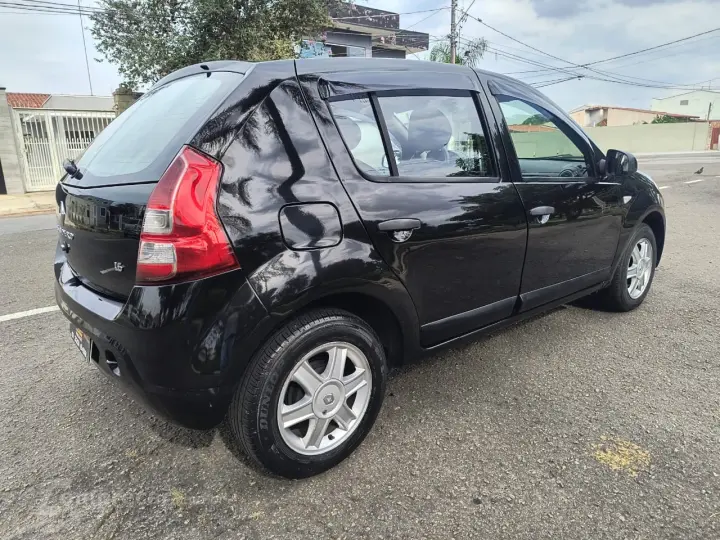 SANDERO 1.6 Expression 8V