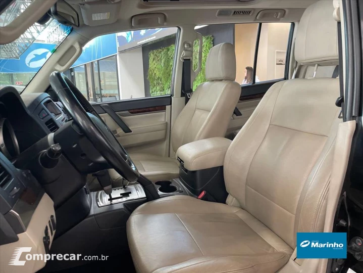 PAJERO FULL 3.8 HPE 4X4 V6 24V GASOLINA 4P AUTOMÁ