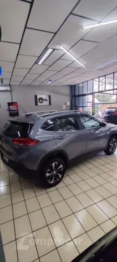 TRACKER 1.2 Turbo Premier