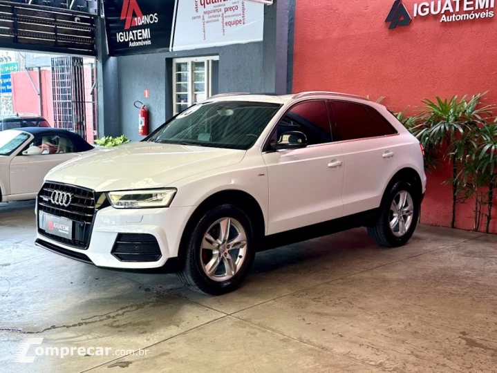 Q3 2.0 TFSI AMBIENTE QUATTRO 4P GASOLINA S TRONIC