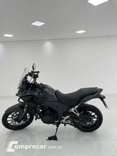 CB 500 X