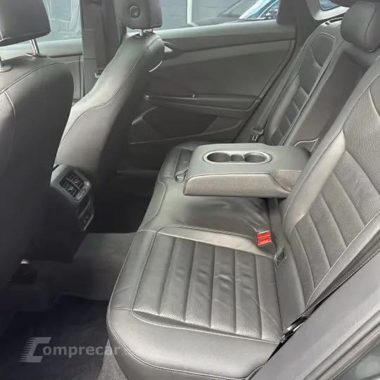 TAOS 1.4 250 TSI Highline