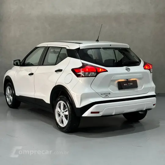 KICKS Active S 1.6 16V Flex Aut.