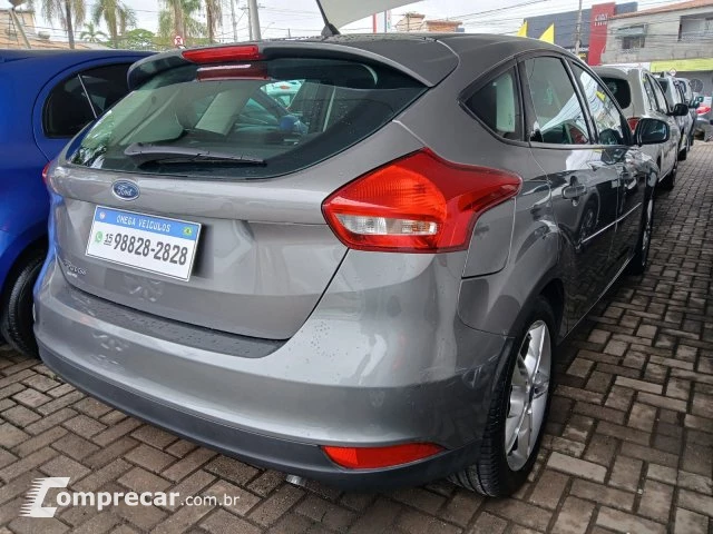 FOCUS HATCH - 1.6 SE 16V 4P MANUAL